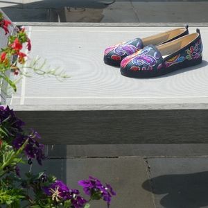 Stuart Weitzman embroidered slip-ons